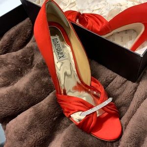 Badgley Mischka 8.5 “Rosali” in Red Satin with Rhinestone Bar Original Box
